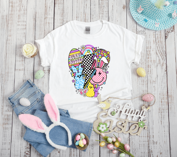 Easter Retro Bunny Kisses T-shirt - Creations by Stephanie